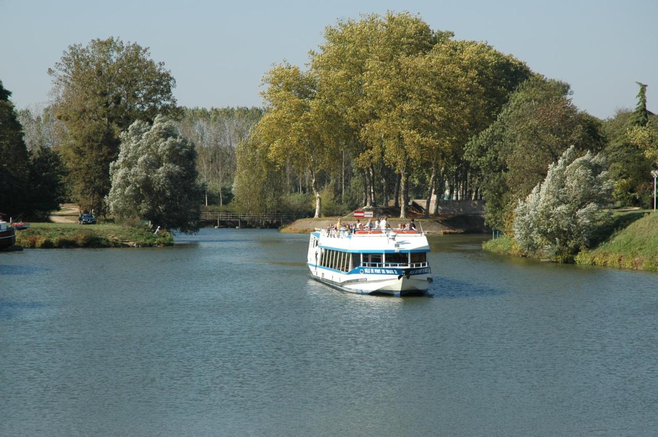 Onlycamp Camping Le Champ D'Ete Reyssouze Εξωτερικό φωτογραφία