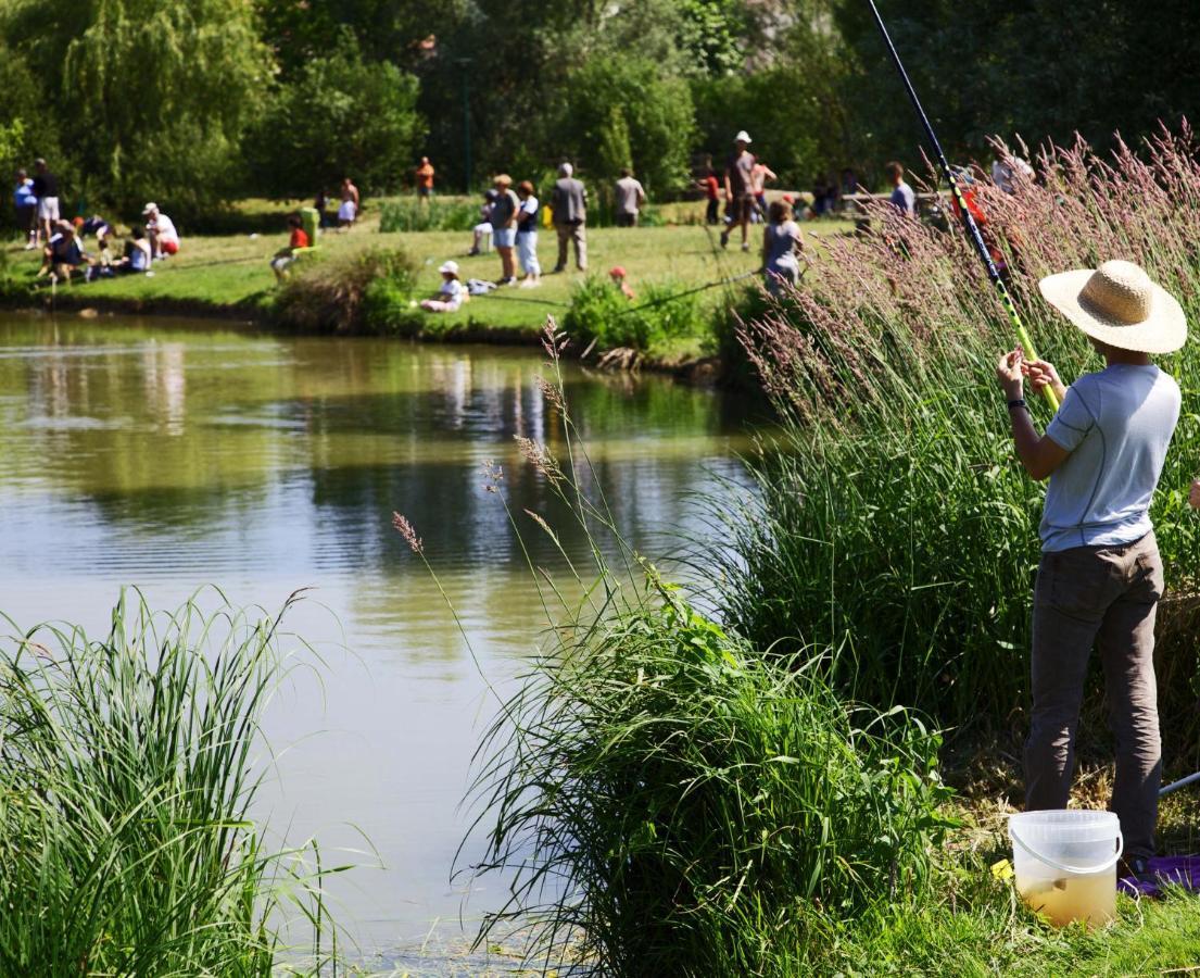 Onlycamp Camping Le Champ D'Ete Reyssouze Εξωτερικό φωτογραφία